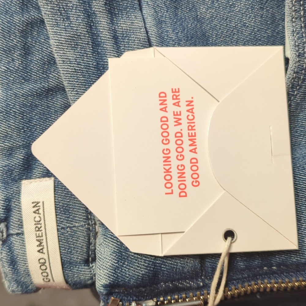 Good American – Good Legs Zipper Front Skinny Jeans